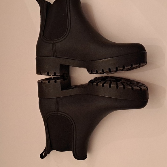 Jeffery Campbell woman's size 9 EU 39 matte black waterproof chelsea rain boot - Picture 6 of 8